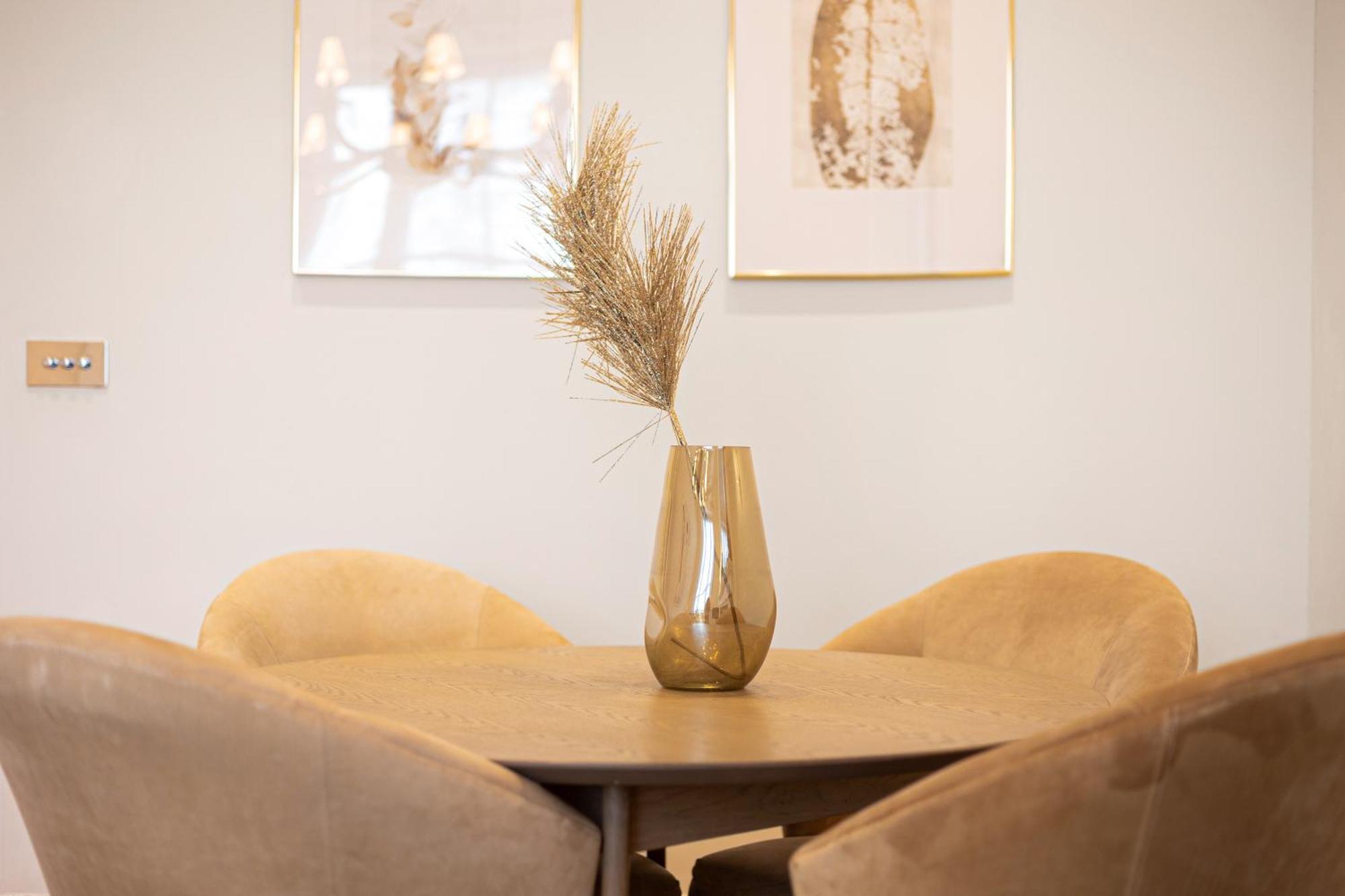 Sunlit 1-br Flat Near Notting Hill Apartment London